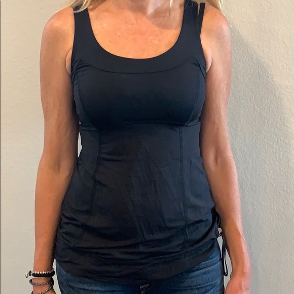 2 Lulu lemon tanks BUNDLE - Picture 2 of 2